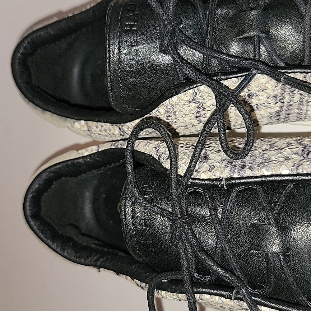 COLE HAAN WOMEN'S GRANSPRO SPECTATOR SNEAKERS - Picture 7 of 15